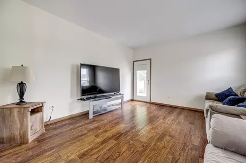 13740 S Hickory Ln, Plainfield, IL 60544 photo 9
