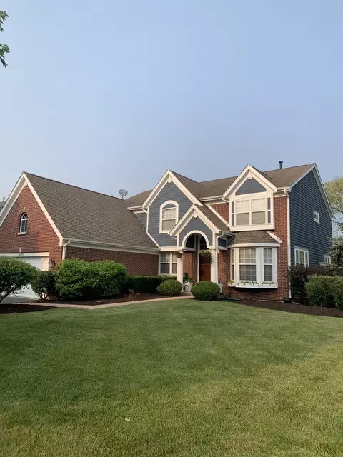 6275 Murifield Dr, Gurnee, IL 60031