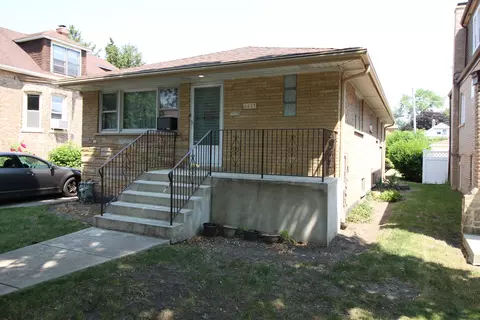 6425 28th St, Berwyn, IL 60402