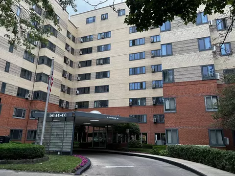 5052 N Marine Dr #B8, Chicago, IL 60640
