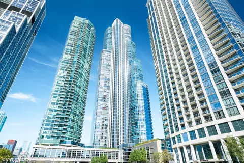 1211 S Prairie Ave #3003, Chicago, IL 60605