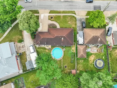568 E 2nd St, Lockport, IL 60441 photo 20