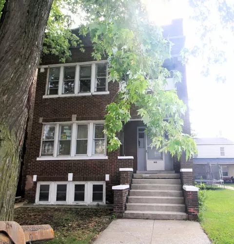 1832 S 50th Ave, Cicero, IL 60804