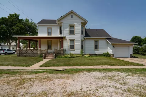 300 W Exchange St, Danvers, IL 61732 photo 32