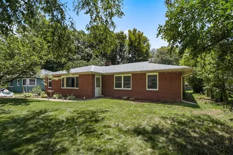 1617 Sheridan Rd, Champaign, IL 61821
