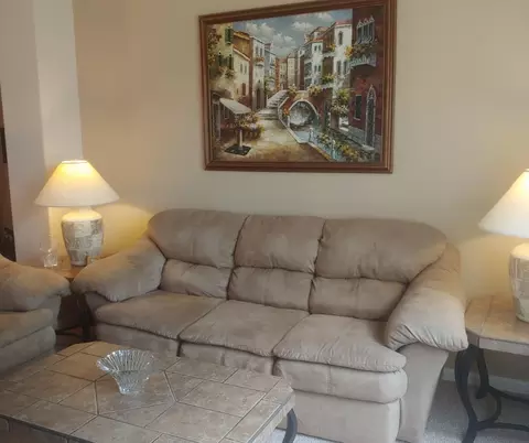 2464 Daybreak Ct, Elgin, IL 60123 photo 10