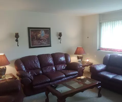 2464 Daybreak Ct, Elgin, IL 60123 photo 18