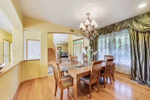 1117 S Elmhurst Rd, Wheeling, IL 60090 photo 5