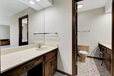 1155 Hull Ct, Aurora, IL 60504 photo 13