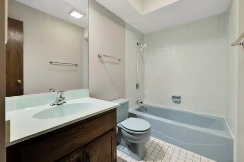1155 Hull Ct, Aurora, IL 60504 photo 14