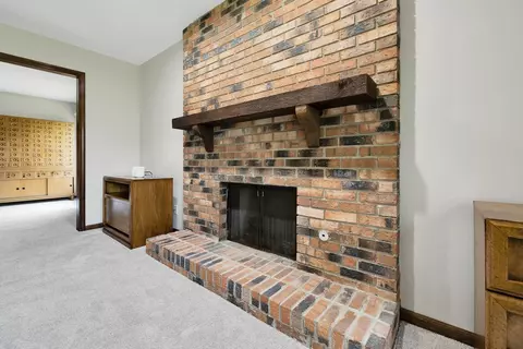 1155 Hull Ct, Aurora, IL 60504 photo 9