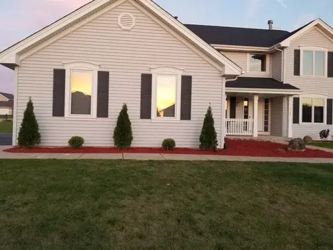 3727 Lakeshore Dr, Winnebago, IL 61088