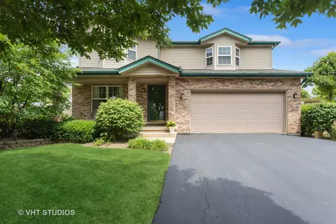946 Premrose Ct, Romeoville, IL 60446