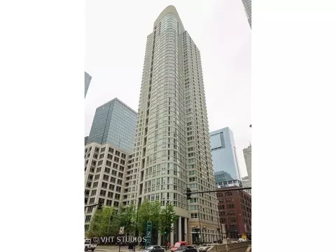 345 N La Salle Dr #606, Chicago, IL 60654