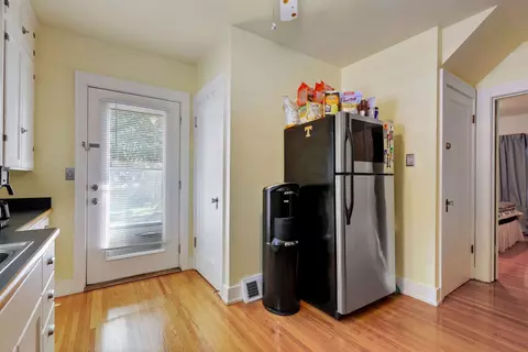 404 E 2nd St, Lockport, IL 60441 photo 11