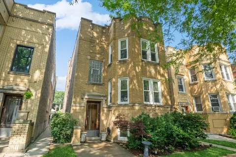 5644 N Maplewood Ave, Chicago, IL 60659