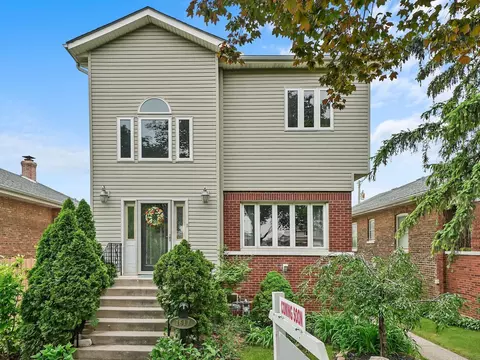 1617 N 16th Ave, Melrose Park, IL 60160