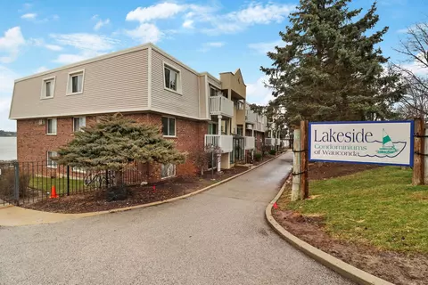 211 E Liberty St #5, Wauconda, IL 60084
