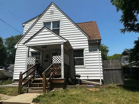 1108 E 3rd St, Sterling, IL 61081 photo 2