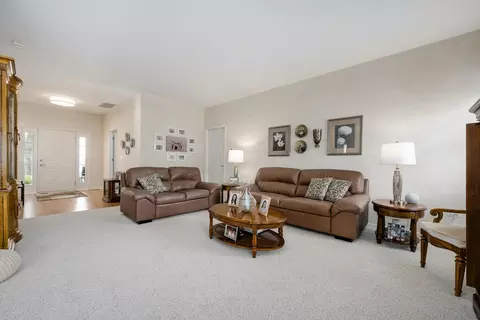 13750 S Hickory Ln, Plainfield, IL 60544 photo 4
