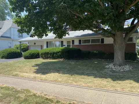915 W Central Ave, Princeton, IL 61356