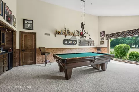 5 N600 Robin Ln, Wayne, IL 60184 photo 8