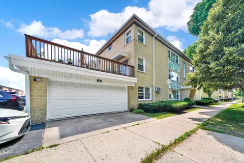 5241 N Reserve Ave #1W, Chicago, IL 60656
