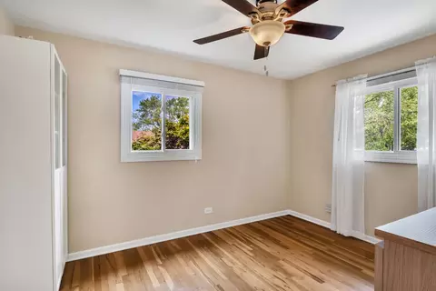 1630 Ashley Rd, Hoffman Estates, IL 60169 photo 10