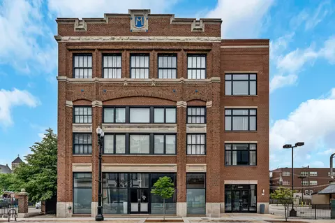 2332 S Michigan Ave #407, Chicago, IL 60616