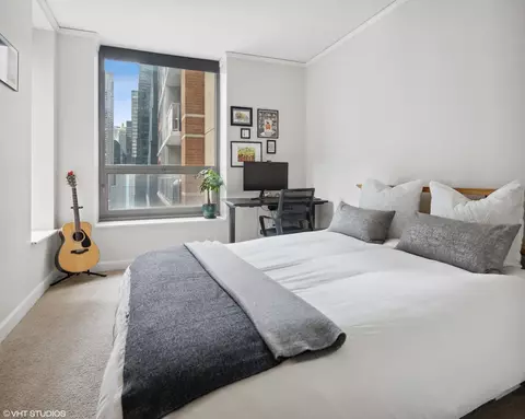 420 E Waterside Dr #903, Chicago, IL 60601 photo 9