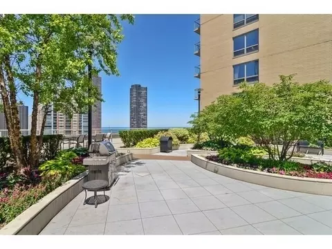 420 E Waterside Dr #903, Chicago, IL 60601 photo 21