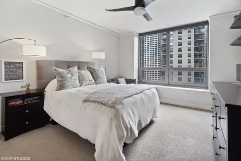 420 E Waterside Dr #903, Chicago, IL 60601 photo 6