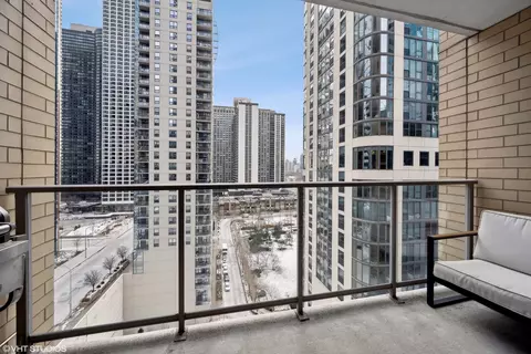420 E Waterside Dr #903, Chicago, IL 60601 photo 12