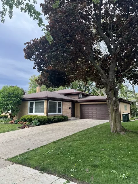 408 S Evanston Ave, Arlington Heights, IL 60004