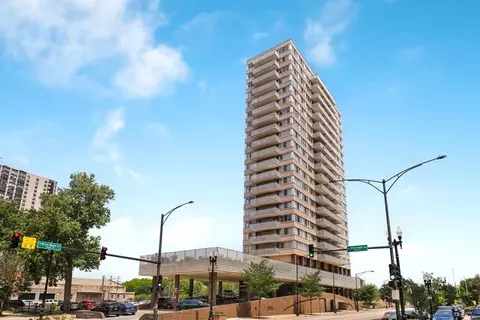 5601 N Sheridan Rd #11B, Chicago, IL 60660