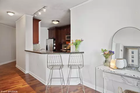 420 E Waterside Dr #1201, Chicago, IL 60601 photo 7