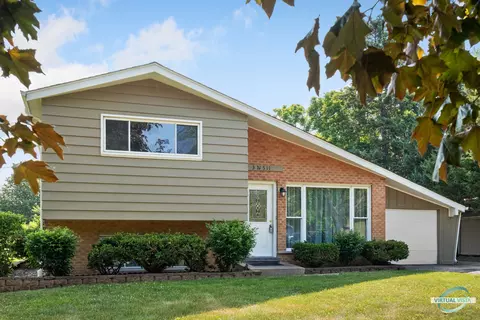 3 N511 Central Ct, Addison, IL 60101 photo 1