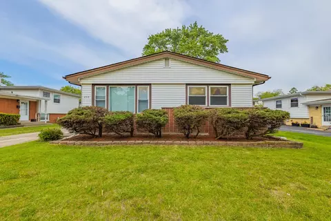 232 Avonelle Dr, Chicago Heights, IL 60411
