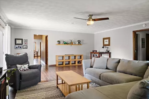414 S Eastern Ave, Minier, IL 61759 photo 5