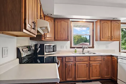 414 S Eastern Ave, Minier, IL 61759 photo 13
