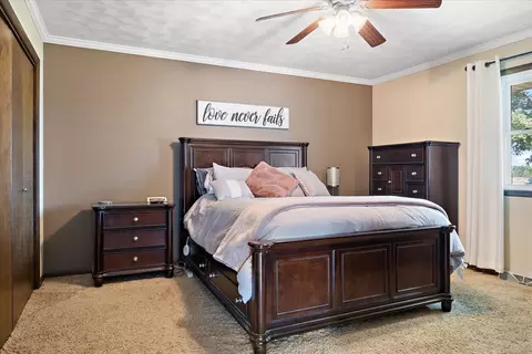 414 S Eastern Ave, Minier, IL 61759 photo 7
