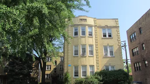4448 W Gunnison St #3B, Chicago, IL 60630