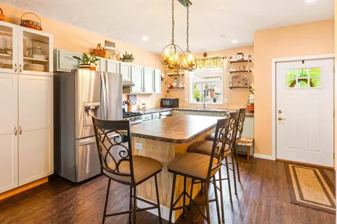 107 Labrador Ln, Downs, IL 61736 photo 7