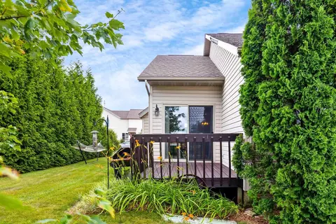 107 Labrador Ln, Downs, IL 61736 photo 28