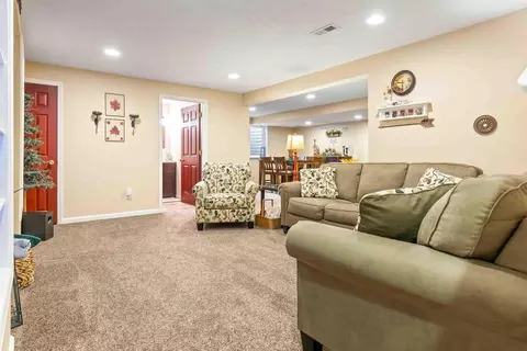 107 Labrador Ln, Downs, IL 61736 photo 21
