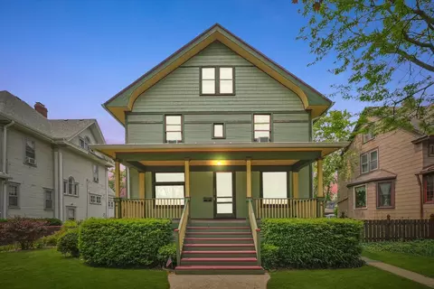 3440 Euclid Ave, Berwyn, IL 60402