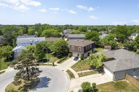 1092 Gannon Ct, Hoffman Estates, IL 60169 photo 45