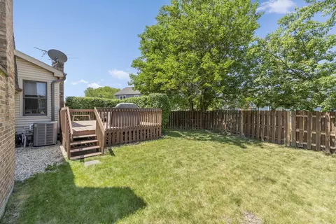 1092 Gannon Ct, Hoffman Estates, IL 60169 photo 37