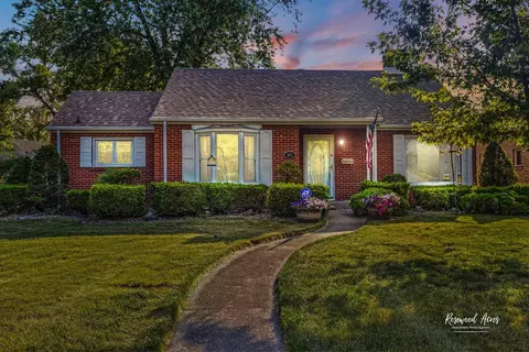 695 S Wall St, Kankakee, IL 60901
