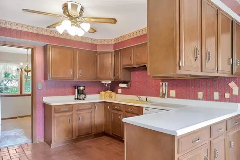 2309 Brookshire W Dr, Champaign, IL 61821 photo 16